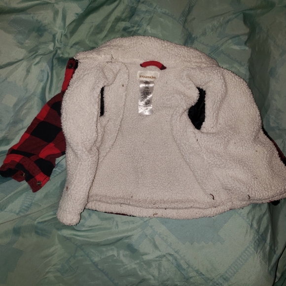 Save 💵 when you bundle. Boys coat - Picture 2 of 4